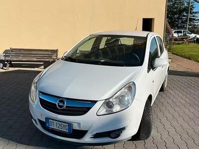 Usata Opel Corsa 2009 Bianco Utilitaria