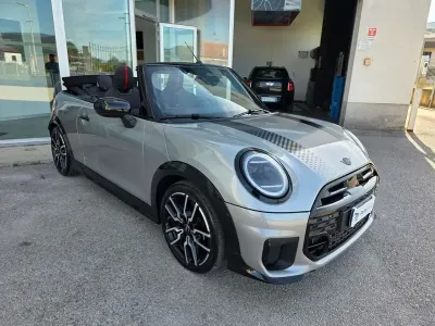 Usata Mini John Cooper Works Cabriolet 163 CV (119 kW) 2025 Argento Cabrio