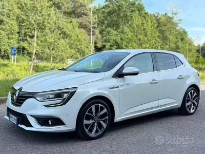 Usata Renault Mégane Bose Edition 110 CV (80 kW) 2017 Bianco Berlina