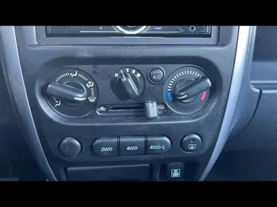 Usata Suzuki Jimny 85 CV (62 kW) 2016 Verde SUV