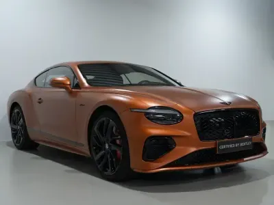 Usata Bentley Continental 780 CV (573 kW) 2025 Arancione Coupé