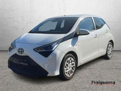 Usata Toyota Aygo Cool 72 CV (52 kW) 2019 Bianco Utilitaria