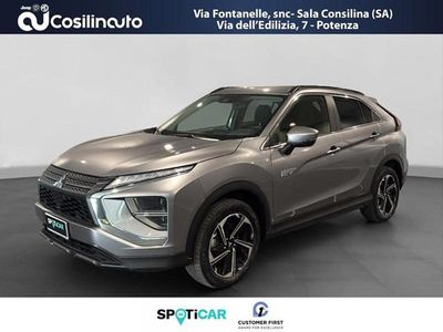 Grigio Usata 2022 Mitsubishi Canter Intense SUV | 22.999 €