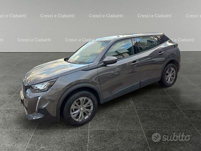 Usata Peugeot 2008 Active 131 CV (96 kW) 2021 Grigio SUV