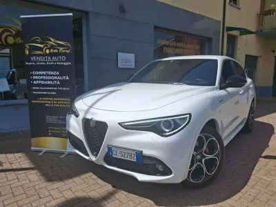 Usata Alfa Romeo Stelvio Ti 209 CV (153 kW) 2022 Bianco SUV