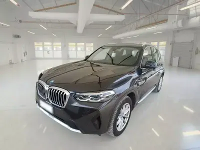 Usado BMW X3 184 CV (135 kW) 2022 Gris SUV
