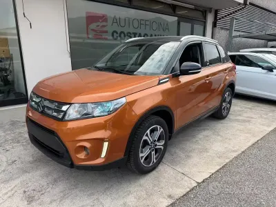 Begagnad Suzuki Vitara Cool 120 HK (88 kW) 2018 Orange SUV
