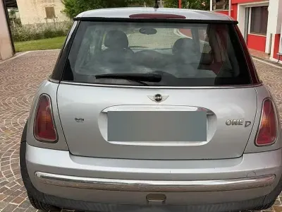 Usata Mini One D 75 CV (55 kW) 2003 Utilitaria