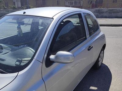 Usata Nissan Micra 65 CV (47 kW) 2003 Grigio Utilitaria