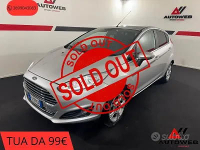 Usata Ford Fiesta 80 CV (58 kW) 2015 Argento Berlina