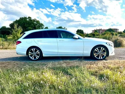 Usata Mercedes C220 Premium 170 CV (125 kW) 2018 Bianco Station wagon