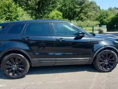 Usata Land Rover Range Rover evoque Black Edition 150 CV (110 kW) 2012 Nero SUV