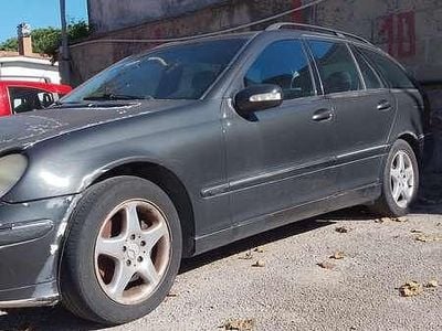 Mercedes C200