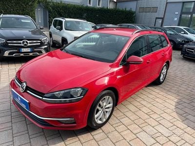 Usata VW Golf VII Business 115 CV (84 kW) 2020 Rosso Station wagon