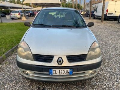 Renault Clio II