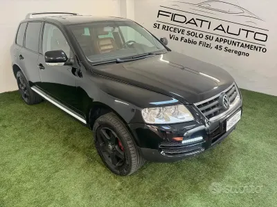 Usata VW Touareg R 174 CV (127 kW) 2005 Nero SUV