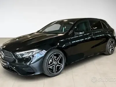 Usata Mercedes A180 AMG Line Premium 116 CV (85 kW) 2025 Nero Berlina