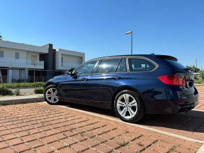 Usata BMW 316 Sport Line 116 CV (85 kW) 2013 Blu/azzurro Station wagon