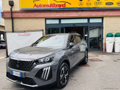 Nuova Peugeot 2008 Allure 101 CV (74 kW) 2026 Grigio SUV