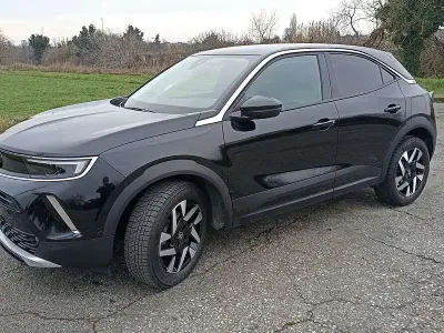 Usata Opel Mokka Elegance 131 CV (96 kW) 2021 Nero SUV