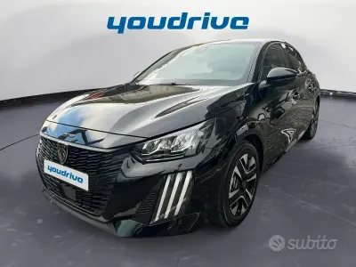 Usata Peugeot 208 Allure 101 CV (74 kW) 2025 Nero Utilitaria