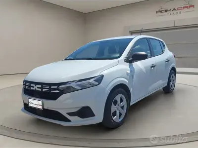 Usata Dacia Sandero Essentiel 67 CV (49 kW) 2023 Bianco SUV