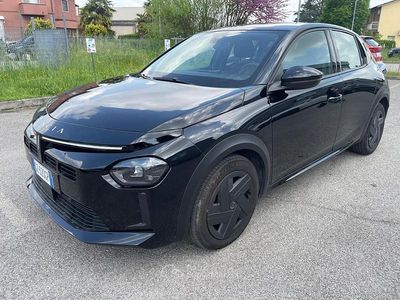 Usata Lancia Ypsilon 101 CV (74 kW) 2025 Nero Utilitaria