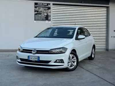 Usata VW Polo Comfortline 80 CV (58 kW) 2019 Bianco Utilitaria