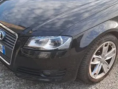 Usata Audi A3 140 CV (102 kW) 2011 Nero Utilitaria