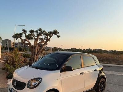 Bianco Usata 2018 Smart ForFour Utilitaria | 10.500 € (Buon prezzo)