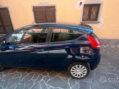 Gebraucht Ford Fiesta Ambiente 75 PS (55 kW) 2009 Limousine