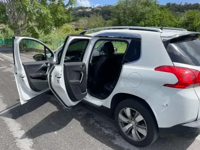 Usata Peugeot 2008 Active 92 CV (67 kW) 2013 Bianco SUV