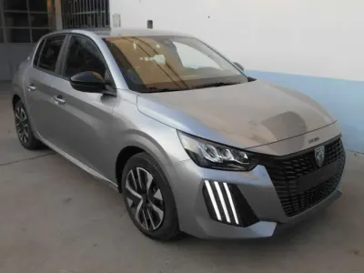 Ny Peugeot 208 Style 101 HK (74 kW) 2025 Svart Halvkombi