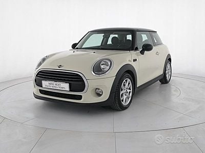 Usata Mini Cooper 136 CV (100 kW) 2019 Pepper white Utilitaria