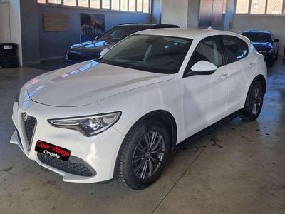 Usata Alfa Romeo Stelvio Business 160 CV (117 kW) 2020 Bianco SUV