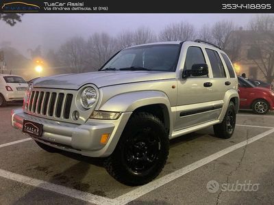Usata Jeep Cherokee Limited 2005 Grigio SUV