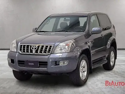 Usata Toyota Land Cruiser Executive 173 CV (127 kW) 2009 Grigio SUV