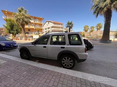 Usata Land Rover Freelander 111 CV (81 kW) 2005 Grigio SUV