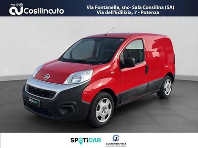 Rosso Usata 2017 Fiat Fiorino Monovolume | 6799 € (Buon prezzo)