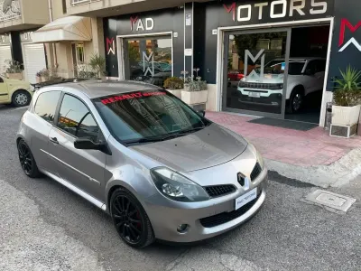 Usata Renault Clio II R.S. 200 CV (147 kW) 2007 Grigio Berlina