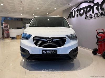 Usata Opel Combo S 102 CV (75 kW) 2020 Bianco Furgone