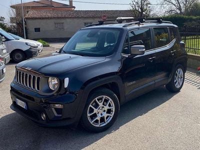 Begagnad Jeep Renegade Limited 120 HK (88 kW) 2018 Svart SUV