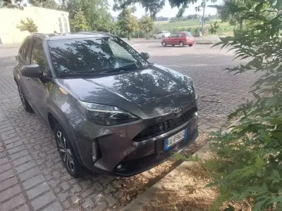 Usata Toyota Yaris Cross Trend 116 CV (85 kW) 2022 SUV