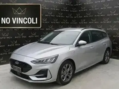 Usata Ford Focus ST-Line 154 CV (113 kW) 2023 Grigio Station wagon