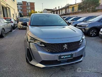Usata Peugeot 3008 Allure 131 CV (96 kW) 2023 Grigio SUV