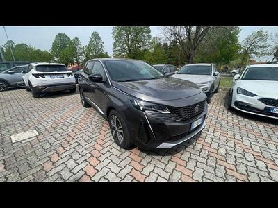 Usata Peugeot 3008 Allure 131 CV (96 kW) 2022 Grigio scuro SUV