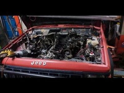 Usata Jeep Cherokee 80 CV (58 kW) 1994 Rosso SUV