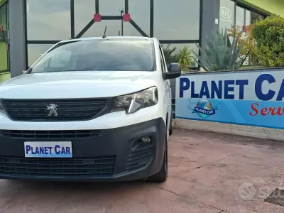 Usata Peugeot Partner S 102 CV (75 kW) 2021 Bianco Monovolume