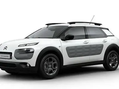 Usata Citroën C4 Shine 99 CV (72 kW) 2015 Giallo SUV