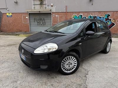 Usata Fiat Grande Punto Dynamic 75 CV (55 kW) 2007 Nero Utilitaria